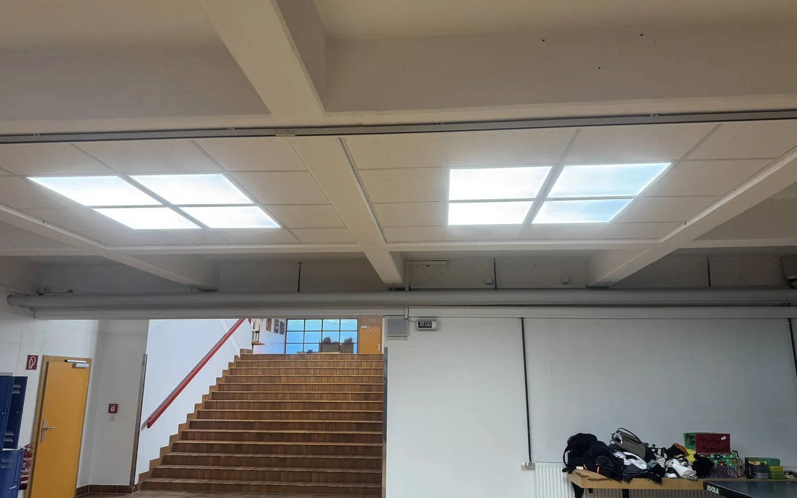 Stiegenhaus der MS Passail mit LED-Leuchten